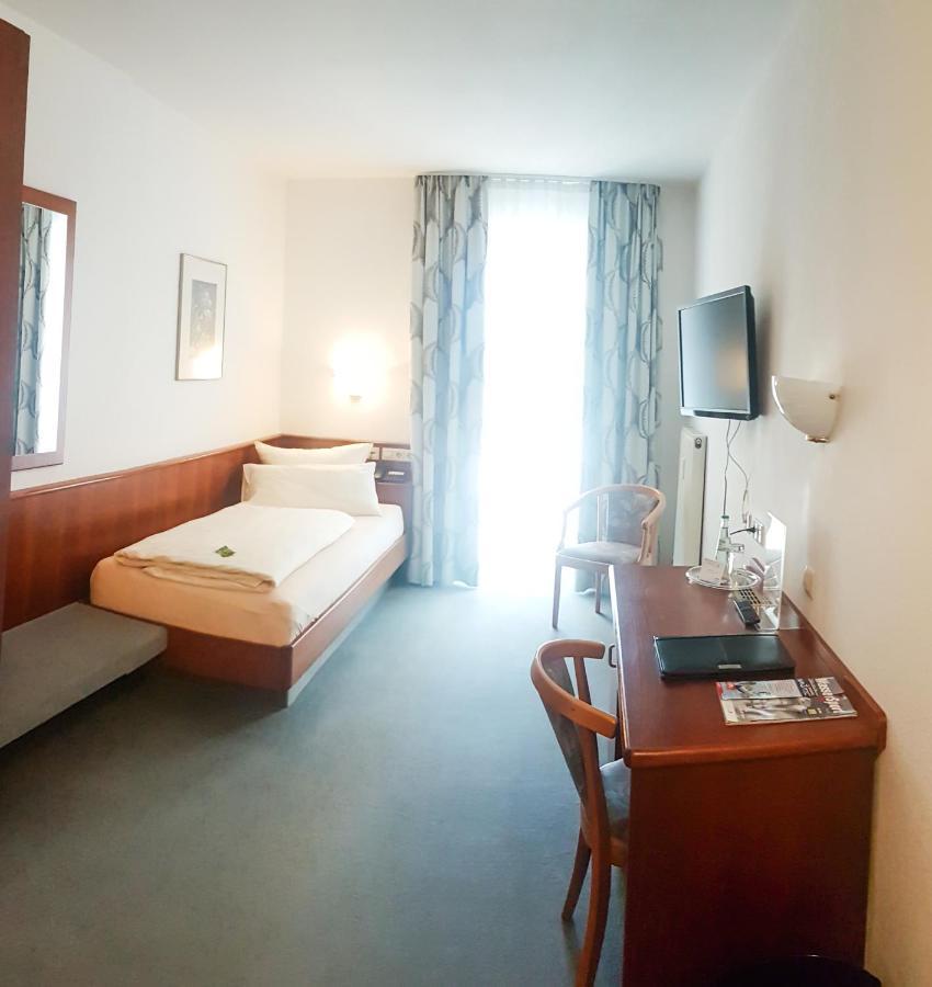 Hotel Loewen Meckenbeuren Dış mekan fotoğraf