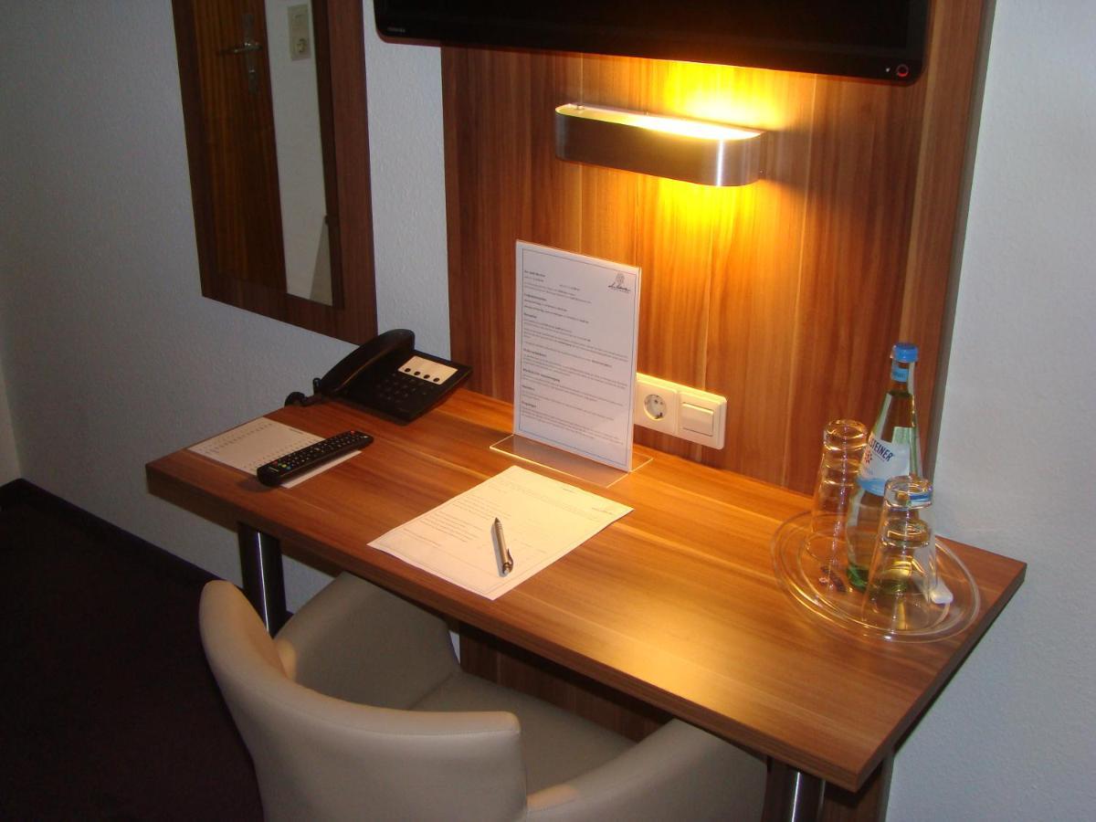Hotel Loewen Meckenbeuren Dış mekan fotoğraf