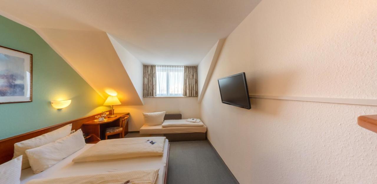Hotel Loewen Meckenbeuren Dış mekan fotoğraf