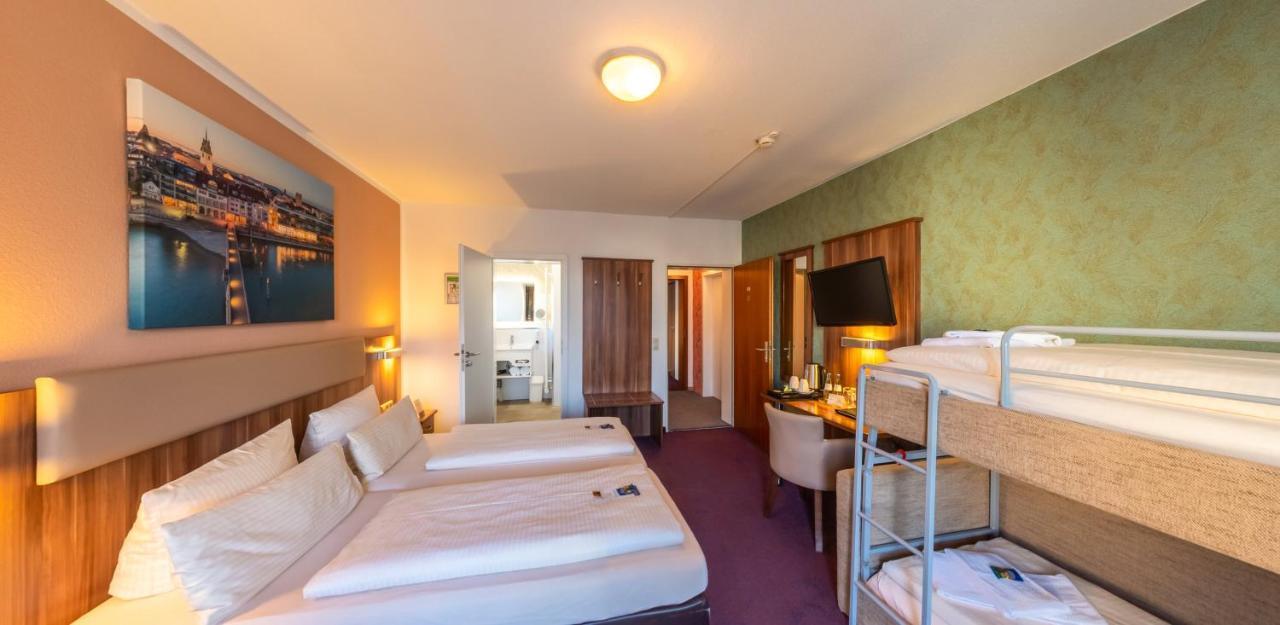 Hotel Loewen Meckenbeuren Dış mekan fotoğraf