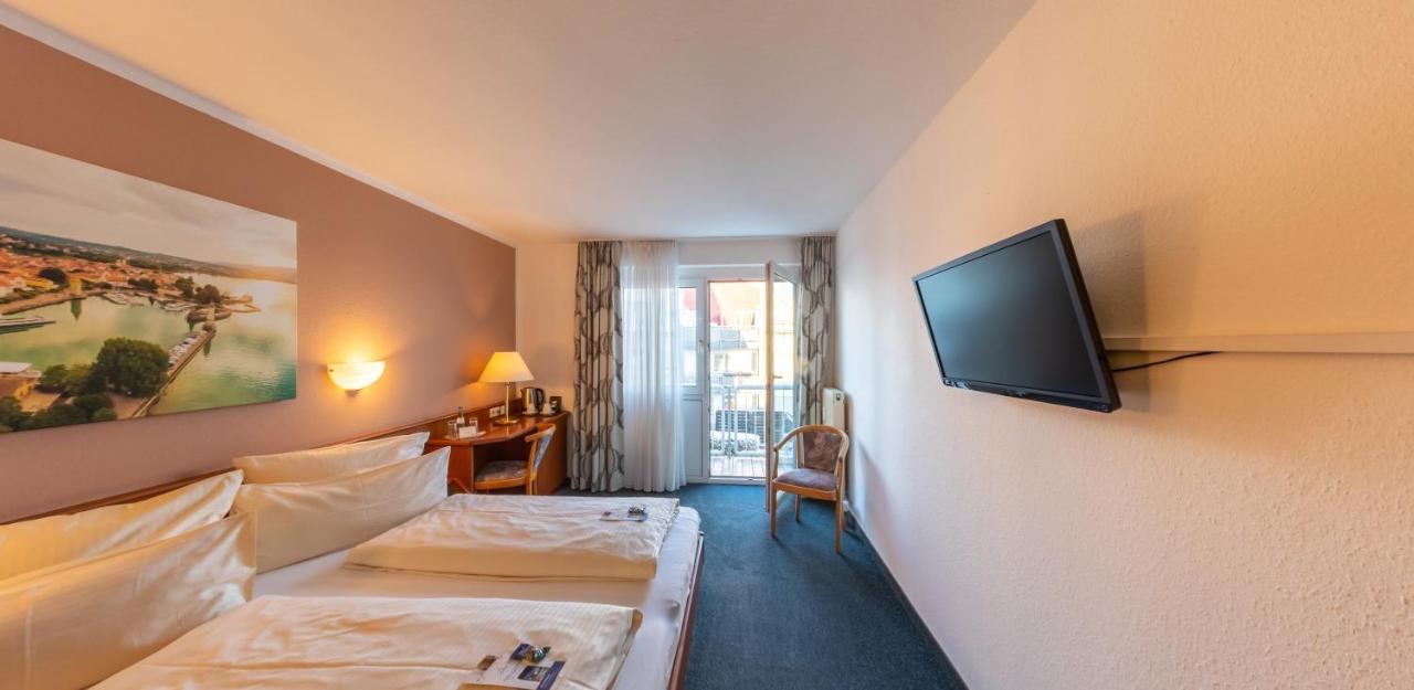 Hotel Loewen Meckenbeuren Dış mekan fotoğraf