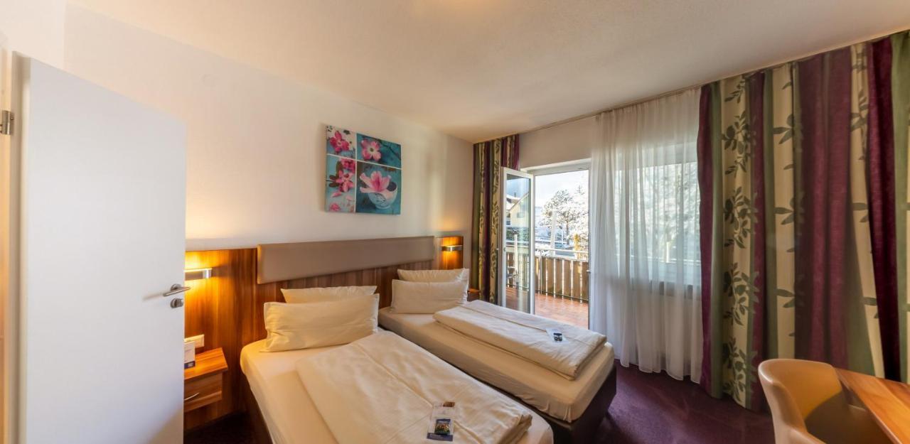 Hotel Loewen Meckenbeuren Dış mekan fotoğraf